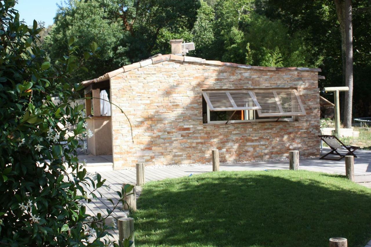 B&B Le Manoir De Gemenos Luaran gambar
